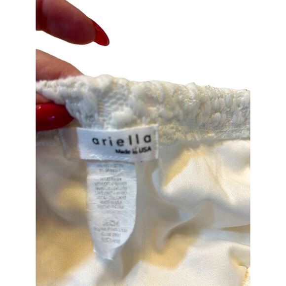 Ariella White Lace Strapless Romper - Size Small - Picture 3 of 11